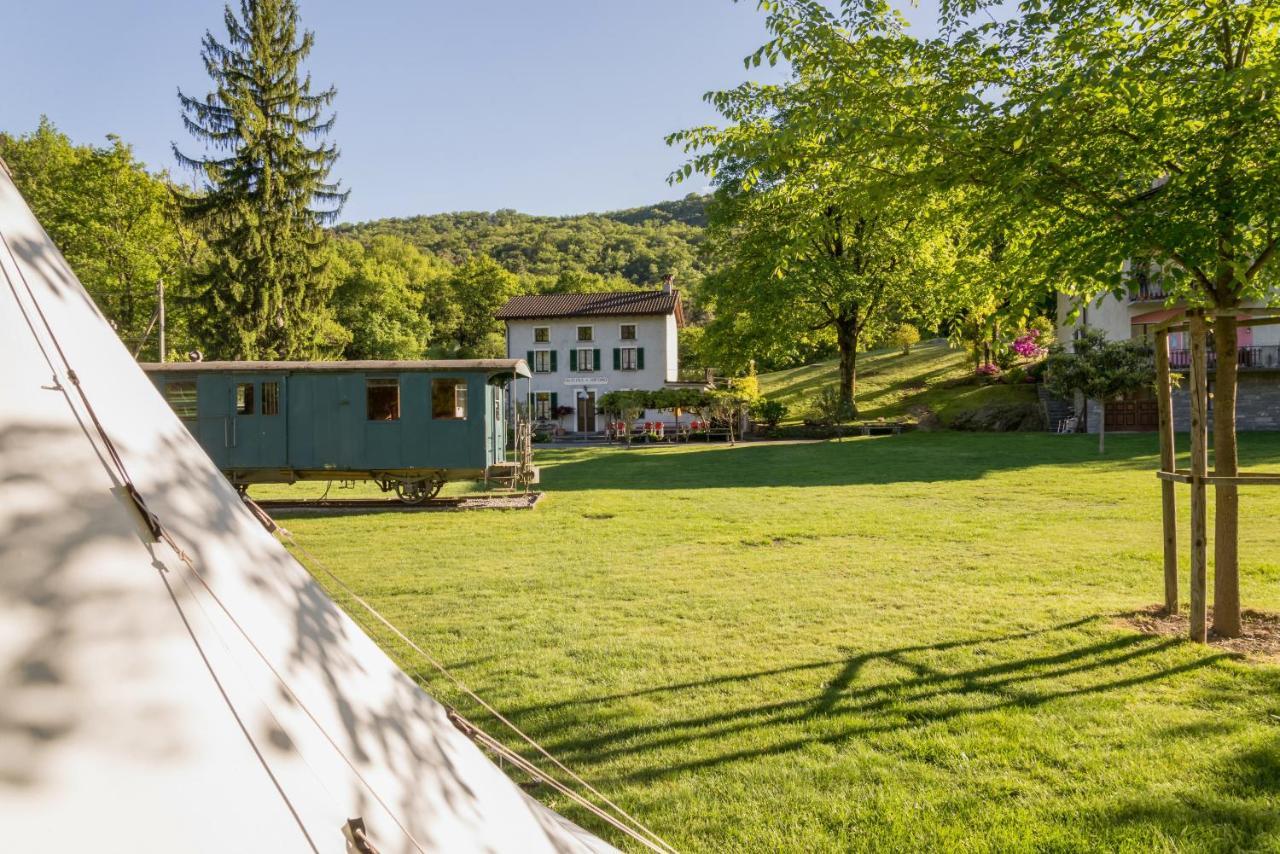 Ostello & Camping Riposo Hotel Losone Exterior foto
